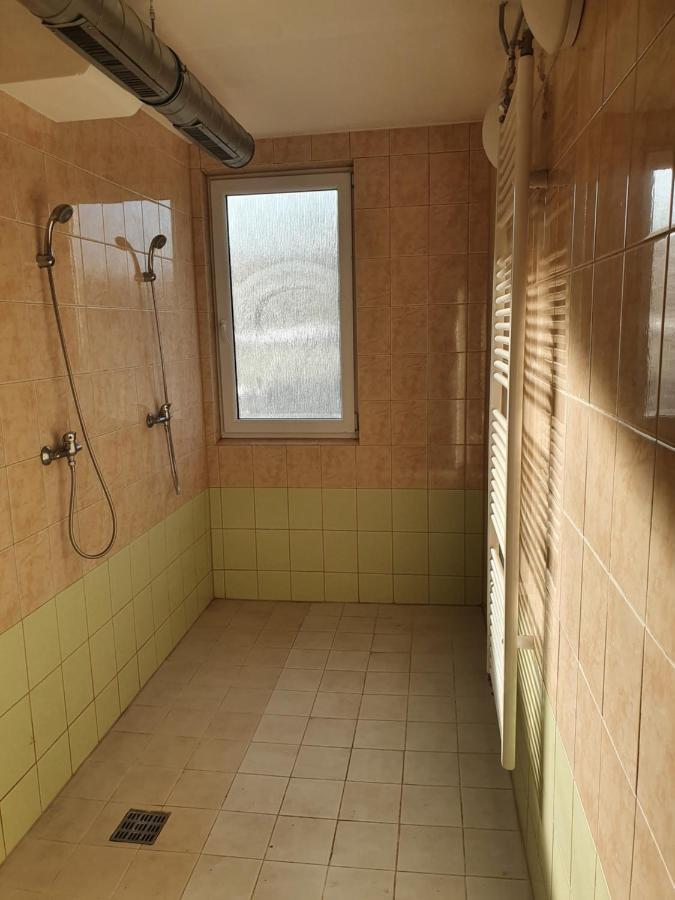 Ubytovna Koky Klasterec nad Ohri Luaran gambar